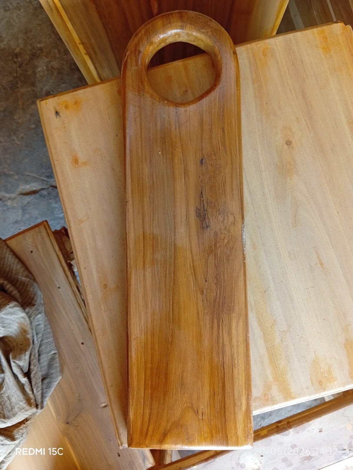 Handcrafted Tall Teak Wooden Serving Board with Round Handle - Image 2