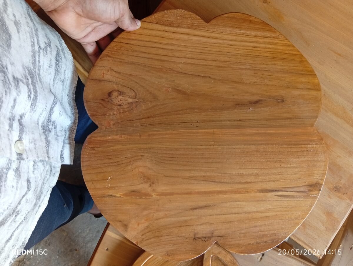 Teak Wooden Flower Shape Serving Tray - Image 5