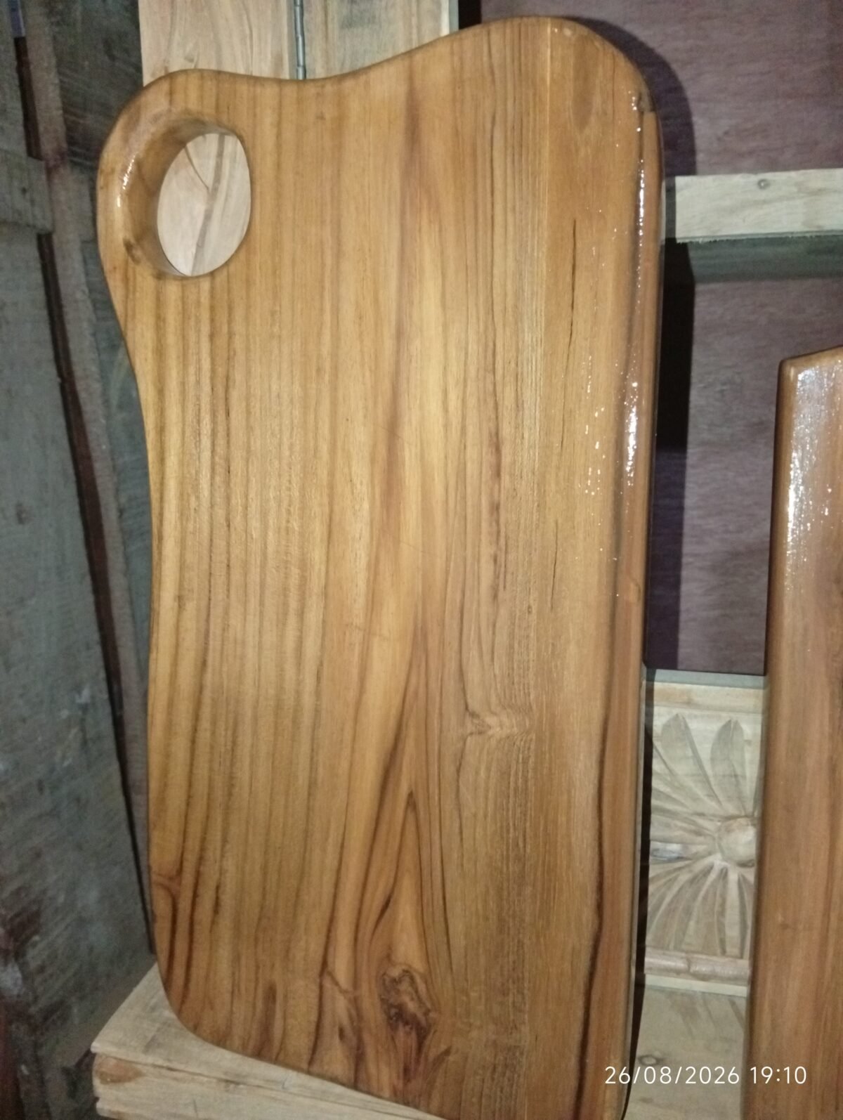 Handmade Teak Wood Serving Board with Round Handle - Image 3